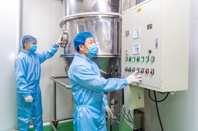 Hình ảnh phòng máy và lab Topqueen