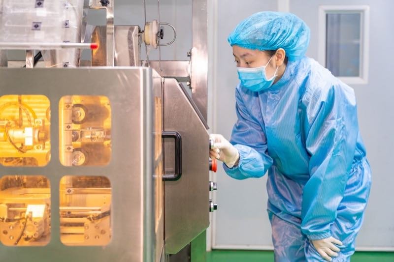 Hình ảnh phòng máy và lab Topqueen