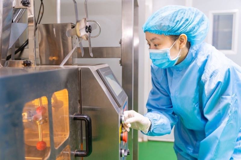 Hình ảnh phòng máy và lab Topqueen