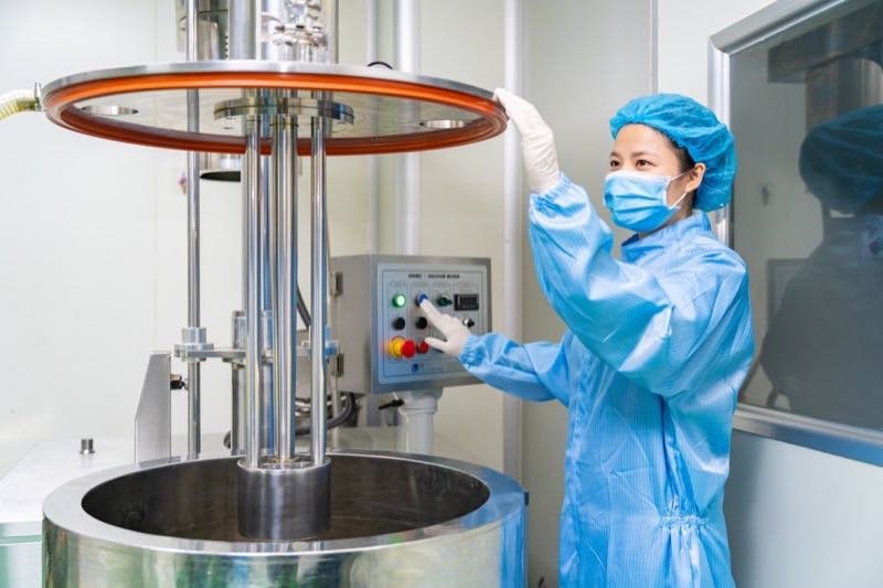 Hình ảnh phòng máy và lab Topqueen