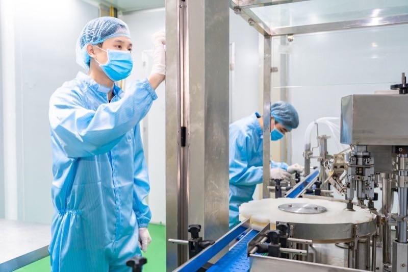 Hình ảnh phòng máy và lab Topqueen